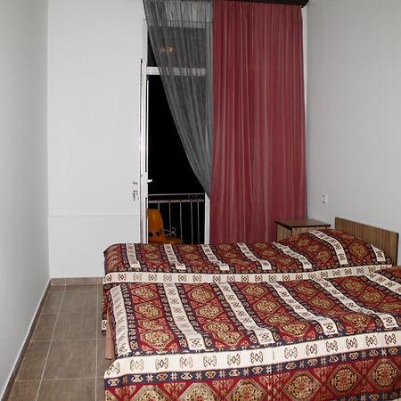 Zanger Hotel Goris Room photo